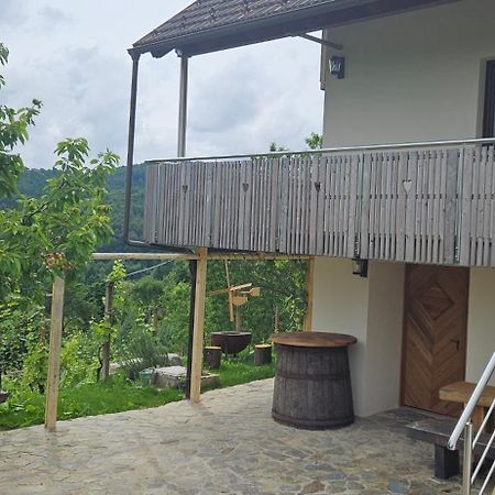 Zidanica Muhic Villa โดเลนิสเก ทอปลิตเซ ภายนอก รูปภาพ