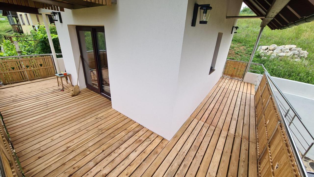 Zidanica Muhic Villa โดเลนิสเก ทอปลิตเซ ภายนอก รูปภาพ